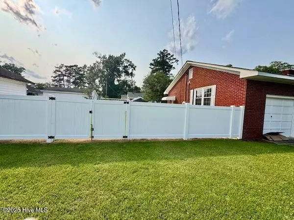 Grifton, NC 28530,6812 Brooks ALY