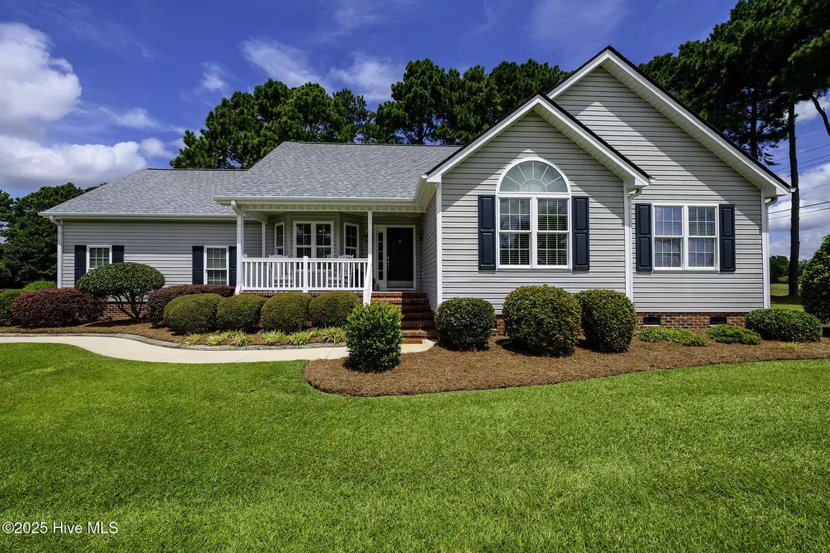 New Bern, NC 28562,227 Barrington WAY