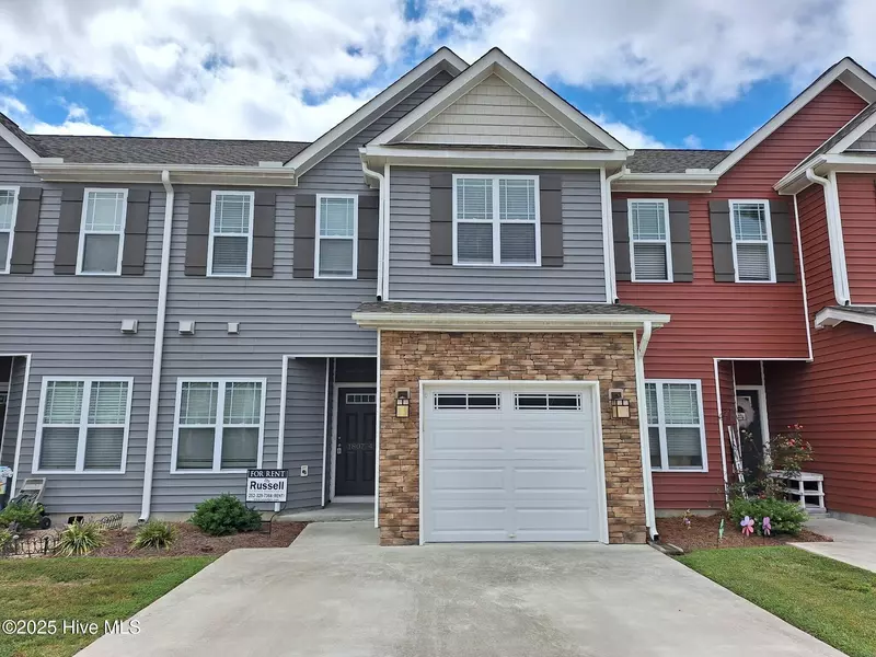 1807 Fox Den WAY #4, Greenville, NC 27858