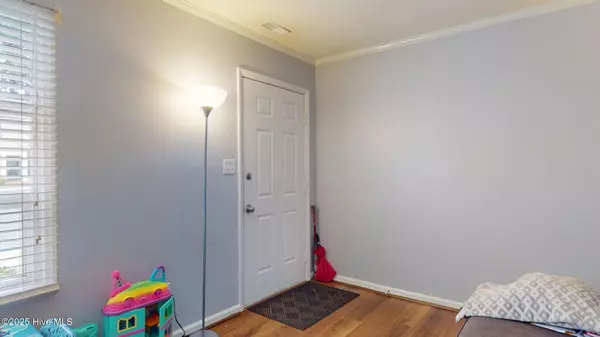 Greenville, NC 27858,100 David DR #E14