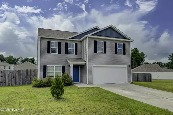 67 Fresh Air DR, Hampstead, NC 28443