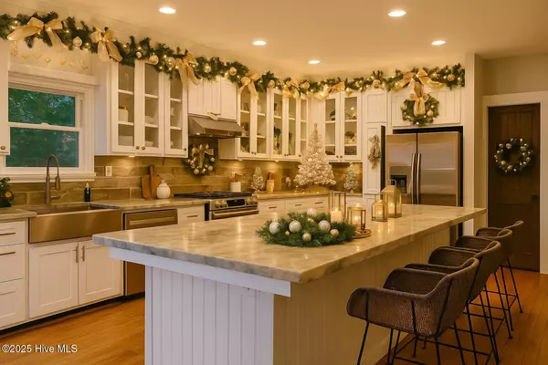 Ocean Isle Beach, NC 28469,1567 Colonist SQ SW