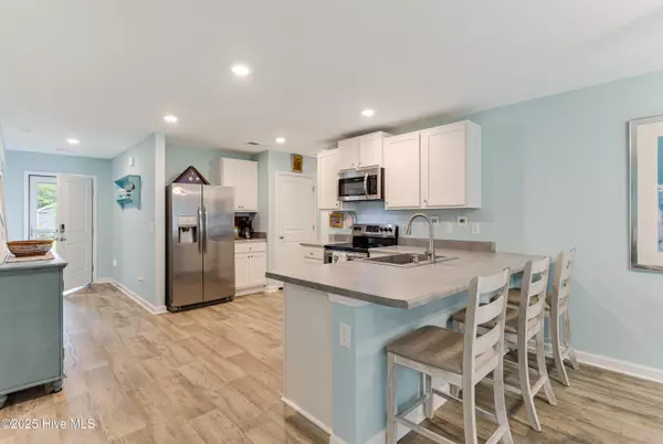 386 Ellis RD SE, Bolivia, NC 28422
