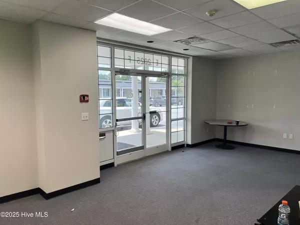 Greenville, NC 27858,2025 Eastgate DR #F