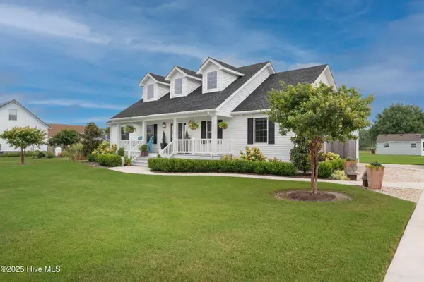 Knotts Island, NC 27950,212 Fentress DR