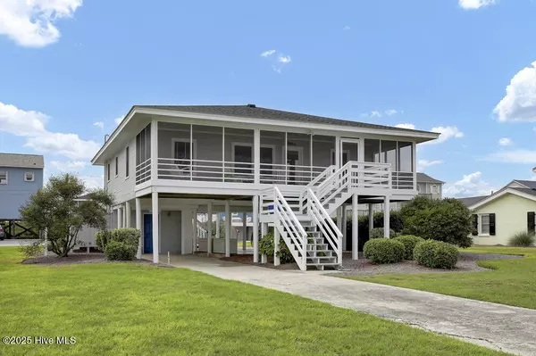 Topsail Beach, NC 28445,1040 Ocean BLVD