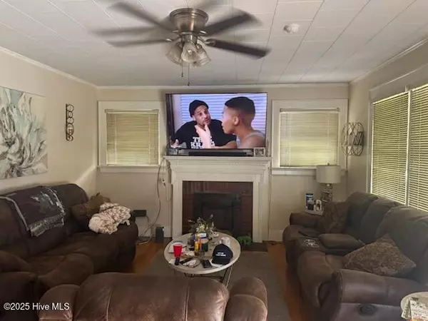 Rocky Mount, NC 27803,414 Dexter ST