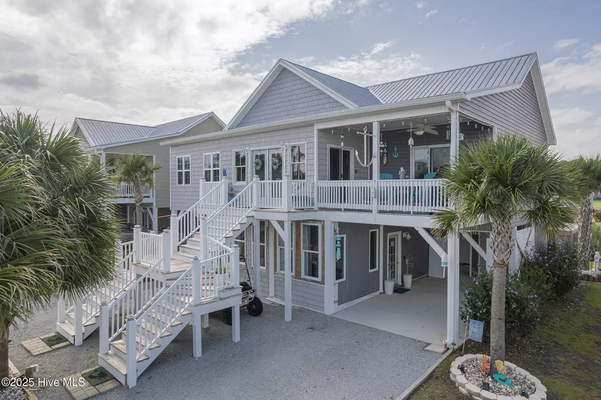Hubert, NC 28539,120 Shell Rock LN