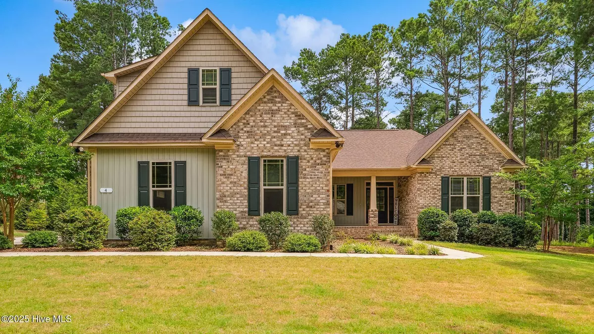 Whispering Pines, NC 28327,4 Winding TRL