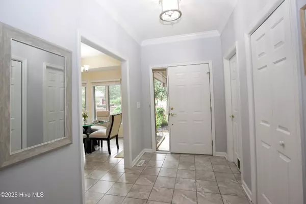 Pinehurst, NC 28374,370 Fairway CT