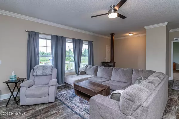 Farmville, NC 27828,236 Nash RD