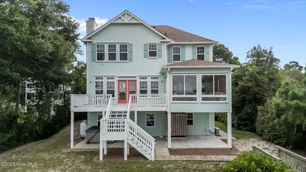 Emerald Isle, NC 28594,9920 Bluff CT