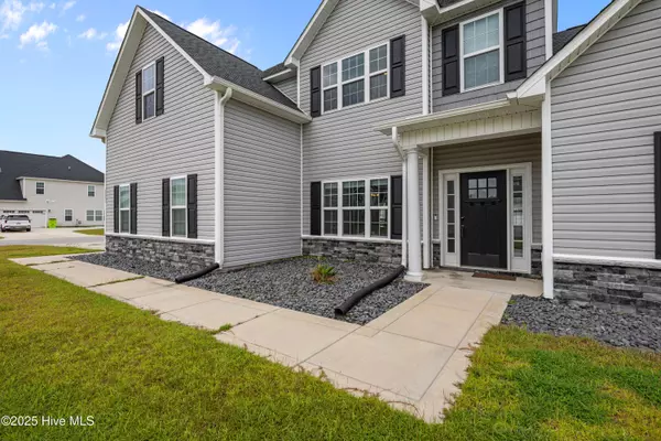 New Bern, NC 28562,4001 Sharpnose ST