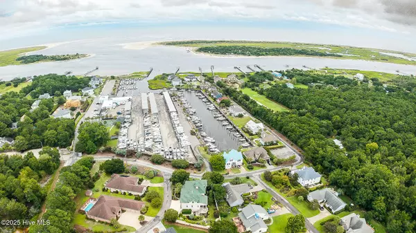 Wilmington, NC 28409,911 Radnor RD