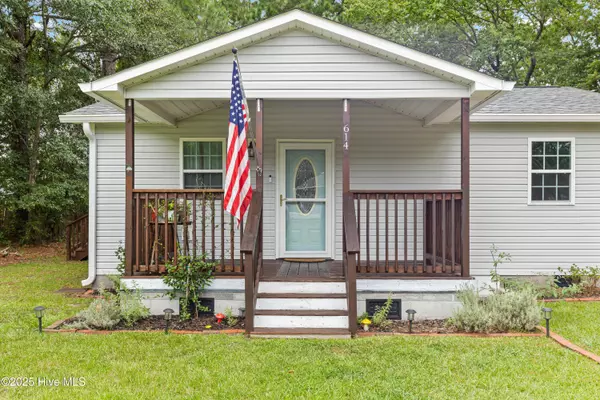 Hampstead, NC 28443,614 Saint Johns Church RD