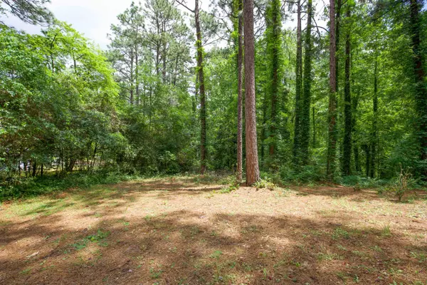Southern Pines, NC 28387,325 Midland RD