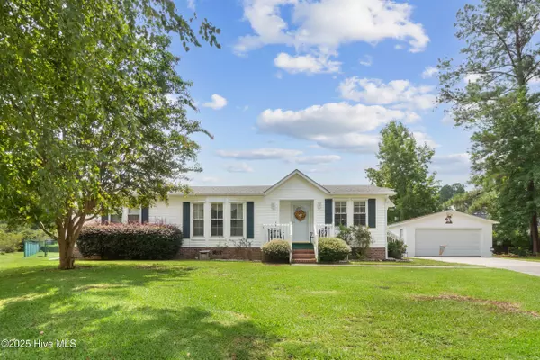 1030 Palm CT SW, Calabash, NC 28467