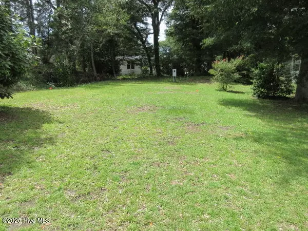 Emerald Isle, NC 28594,311 Hancock DR