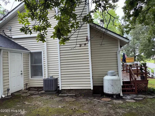 Wilson, NC 27893,2501 St Christopher CIR SW #Apt. 4