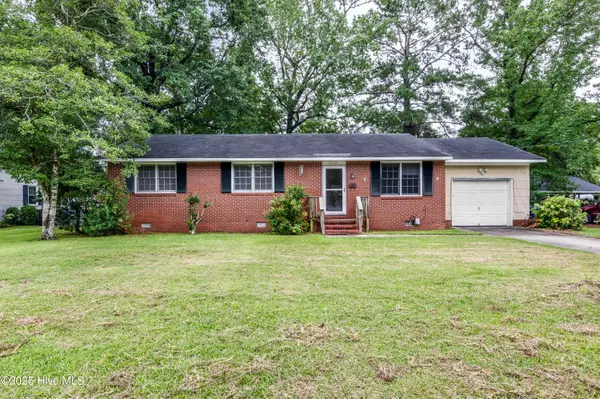 3007 Northwoods DR, Jacksonville, NC 28540