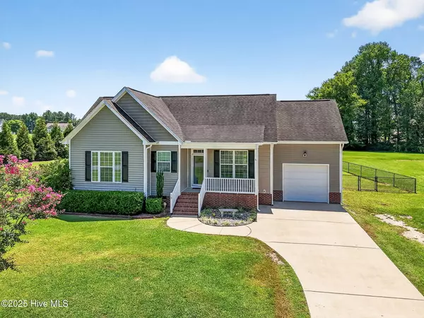 Princeton, NC 27569,13 Herself CIR