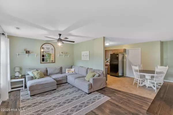 Richlands, NC 28574,106 Joshua Aaron TRL