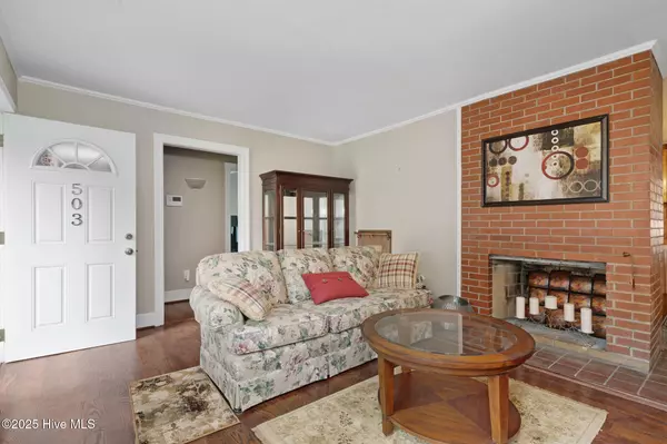 Warsaw, NC 28398,503 W Bay ST