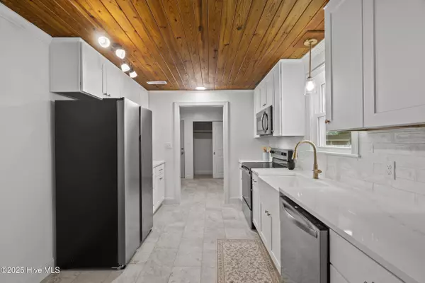 Elizabeth City, NC 27909,1117 W Williams CIR