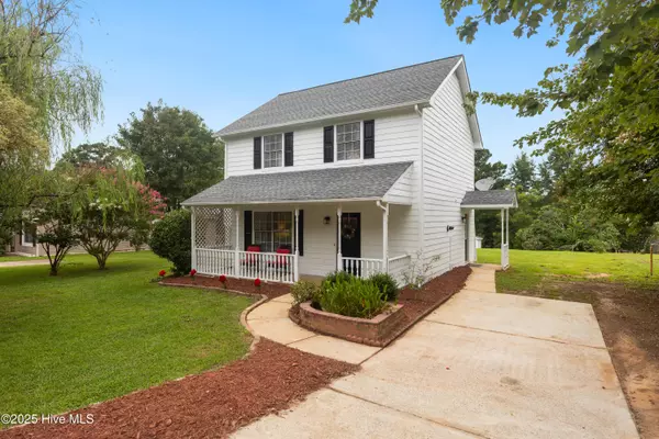 Holly Springs, NC 27540,601 Country LN