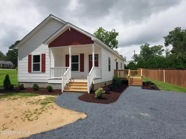 Carthage, NC 28327,102 Lincoln AVE