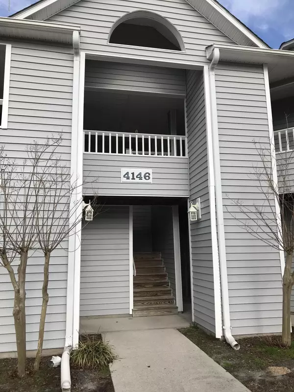 4146 Breezewood DR #202, Wilmington, NC 28412