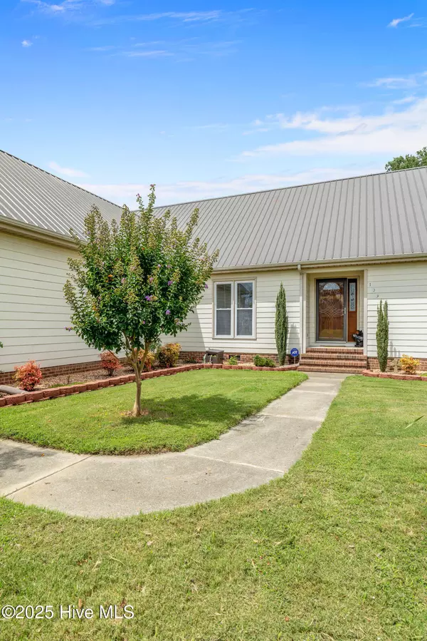 Goldsboro, NC 27530,105 Debbie DR
