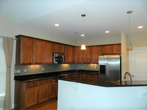 Southern Pines, NC 28387,1 Elk Ridge LN