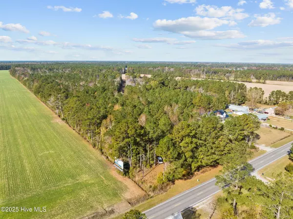 Saint Helena, NC 28425,0 Hwy 117