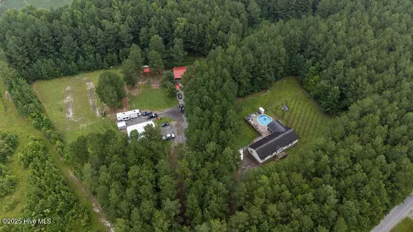 27 Crystal RD, Gates, NC 27937