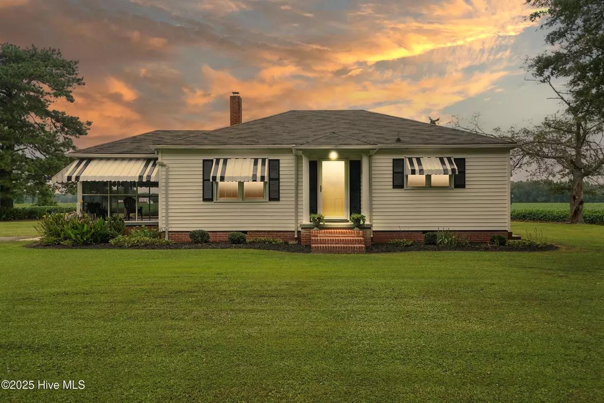 Hobbsville, NC 27946,432 Hobbsville RD