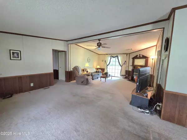 Gibson, NC 28343,6021 X Way RD