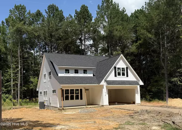 857 Thrush DR, Vass, NC 28394