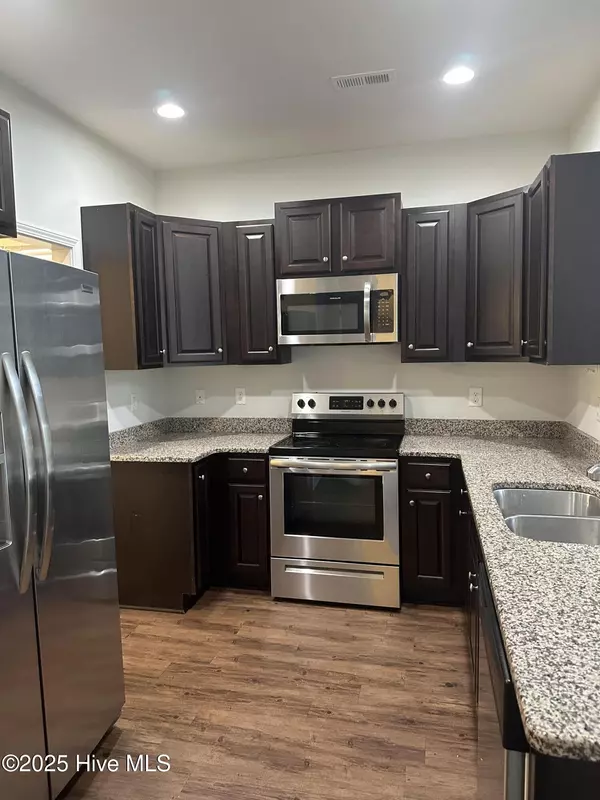 Wilmington, NC 28411,522 Orbison DR