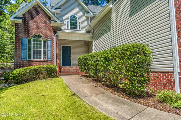 Southern Pines, NC 28387,201 Lazar LN