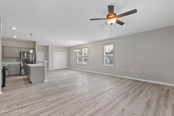 Jacksonville, NC 28540,218 Spring DR