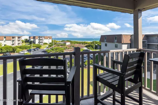 Atlantic Beach, NC 28512,2008 E Fort Macon RD E #H-13
