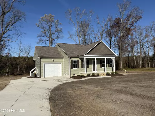 1117 Nor Am RD, Pikeville, NC 27863