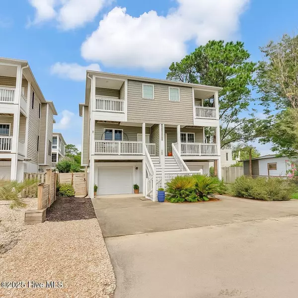 1506 Pinfish LN #2, Carolina Beach, NC 28428