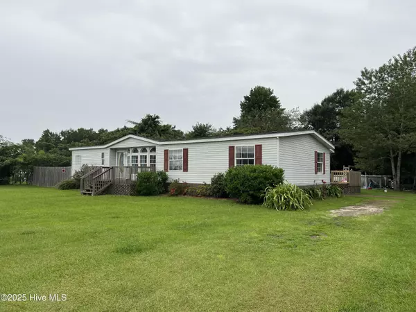 Maysville, NC 28555,104 Sleepy Hollow HOLW