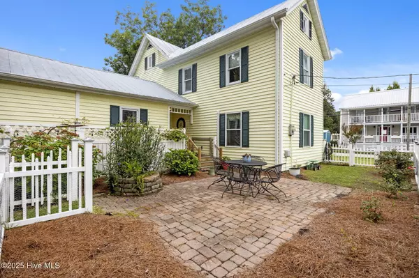 Oriental, NC 28571,510 Broad ST