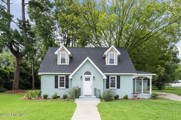 403 Main ST, Bayboro, NC 28515