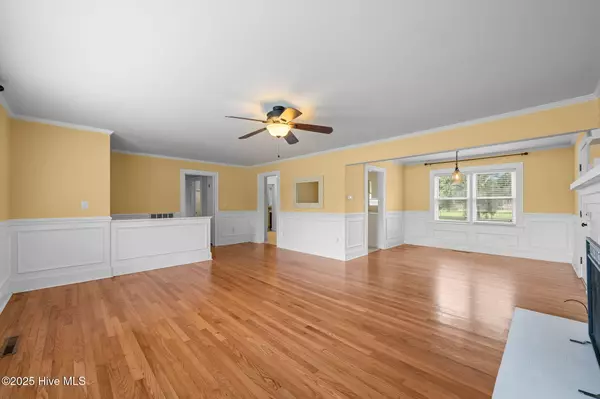 Bayboro, NC 28515,407 Main ST
