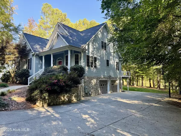 4478 Edgewater RD, Elm City, NC 27822