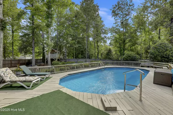 Hampstead, NC 28443,324 Knollwood DR